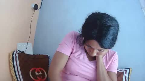 christine213 online show from November 2025 10:28:02 AM