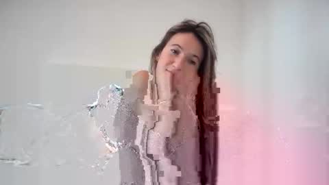 Christine online show from November 2025 08:16:02 AM