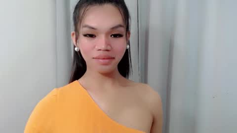 Snapshot of christine_slutt chatting on December 2025 11:23:02 PM STEFFY online show from December 2025 11:23:02 PM