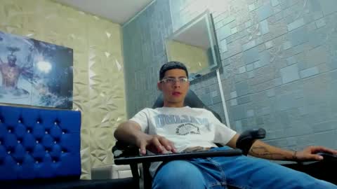 Christoper Giraldo online show from March 2026 01:41:01 PM