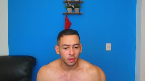 Christopher online show from January 2025 09:52:02 PM