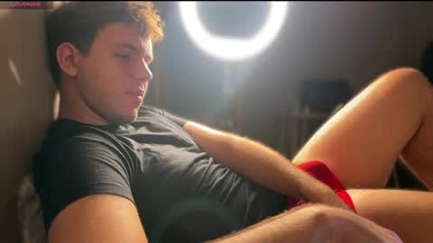 Christopher online show from September 2025 09:33:02 AM