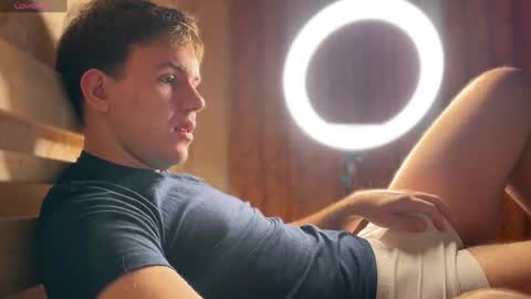 Christopher online show from February 2026 02:27:02 PM