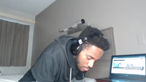 Snapshot of chrisvacherx chatting on January 2025 10:15:02 PM ChrisVacherx online show from January 2025 10:15:02 PM