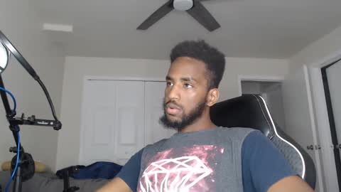 Snapshot of chrisvacherx chatting on September 2025 07:30:01 PM ChrisVacherx online show from September 2025 07:30:01 PM