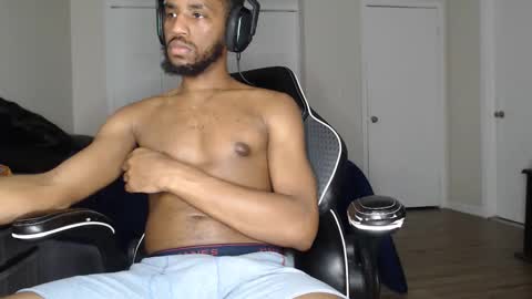 Snapshot of chrisvacherx chatting on February 2026 11:19:02 PM ChrisVacherx online show from February 2026 11:19:02 PM