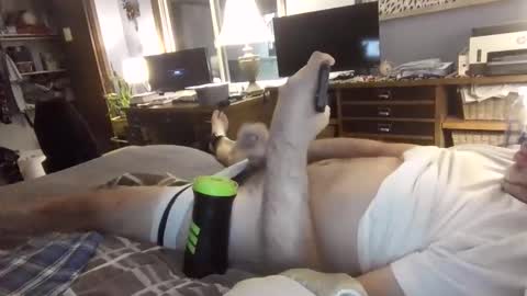 Snapshot of chrisw8121 chatting on October 2025 10:10:01 PM chrisw8121 online show from October 2025 10:10:01 PM