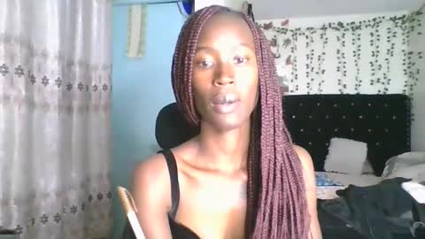 chroe22 online show from February 2026 10:13:01 PM