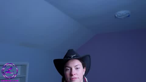 Snapshot of chroniclove chatting on April 2026 12:23:01 AM Marley online show from April 2026 12:23:01 AM