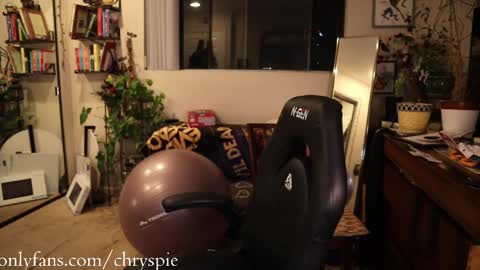 Snapshot of chrysanthulu chatting on May 2026 05:34:01 AM Chrys online show from May 2026 05:34:01 AM