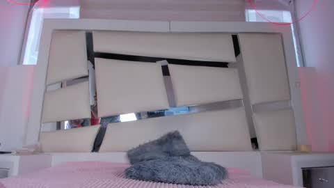 instagram chrystaljade.1 online show from April 2026 01:03:02 PM