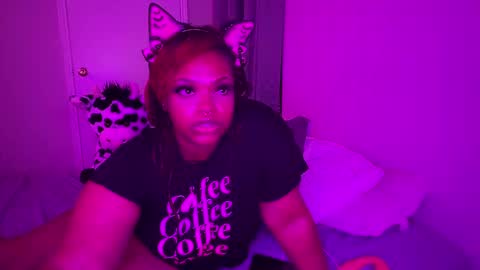 Snapshot of chubbeedweeb chatting on October 2025 03:35:01 AM EmberEssence online show from October 2025 03:35:01 AM