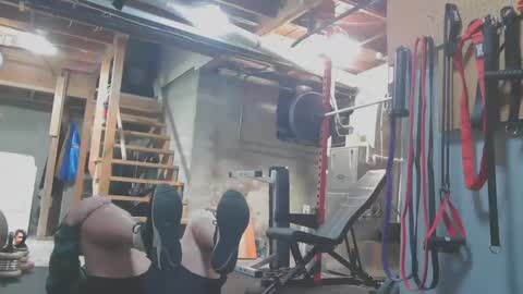 Chubbypumper online show from January 2025 04:46:02 PM