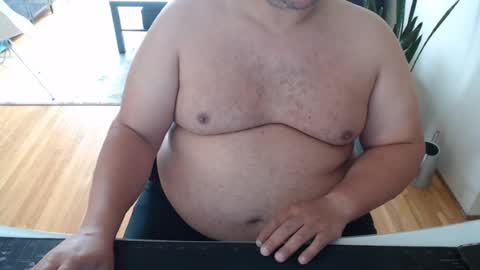 Snapshot of chubbyvix chatting on August 2026 05:37:01 PM AstorYvr online show from August 2026 05:37:01 PM