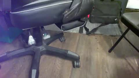 chubtoy online show from February 2026 12:50:02 AM