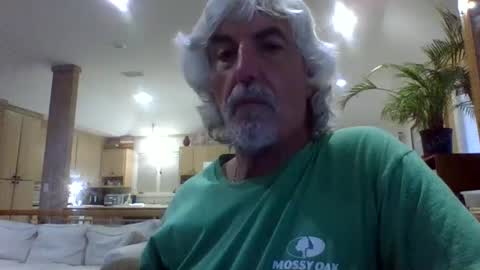 chuck354139 online show from October 2025 10:51:02 PM