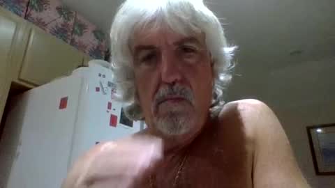 chuck354139 online show from October 2025 08:37:01 AM