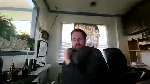 chuck7891 online show from October 2025 07:59:01 PM