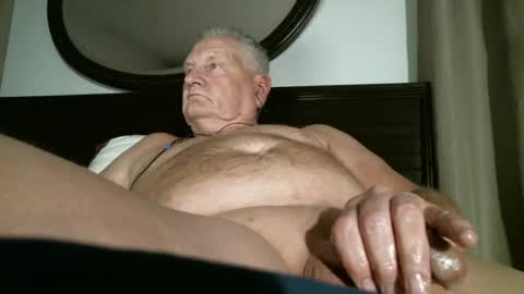 Snapshot of chummy50222 chatting on December 2024 05:37:02 AM chummy50222 online show from December 2024 05:37:02 AM