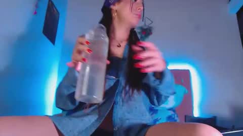 Snapshot of cicimom chatting on November 2025 12:49:02 AM cicimom online show from November 2025 12:49:02 AM