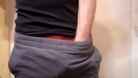 Snapshot of ciestep8216 chatting on January 2025 09:01:02 AM ciestep8216 online show from January 2025 09:01:02 AM