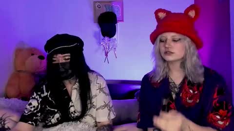 Helen and Teya online show from September 2025 01:56:01 PM