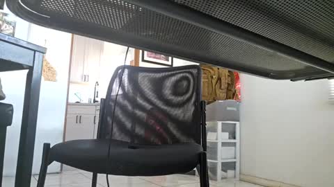 Snapshot of cigneska1 chatting on February 2025 10:50:01 PM cigneska1 online show from February 2025 10:50:01 PM