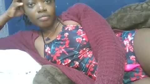 Snapshot of cilia_petite chatting on November 2025 03:31:01 AM cilia petite online show from November 2025 03:31:01 AM