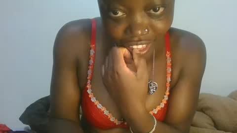 cilia petite online show from December 2025 02:34:02 PM