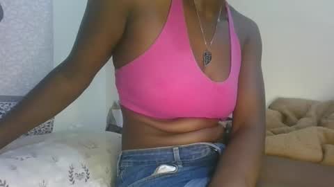 cilia petite online show from February 2026 01:57:02 AM