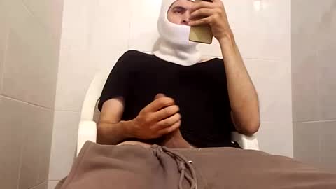 Ernesto online show from January 2025 01:40:02 PM