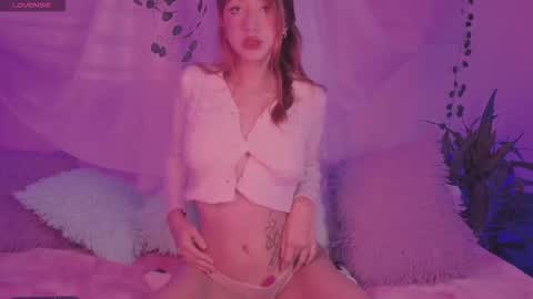 Snapshot of cinderella_lewis chatting on October 2025 04:46:02 AM Sofi Eva and Mey online show from October 2025 04:46:02 AM