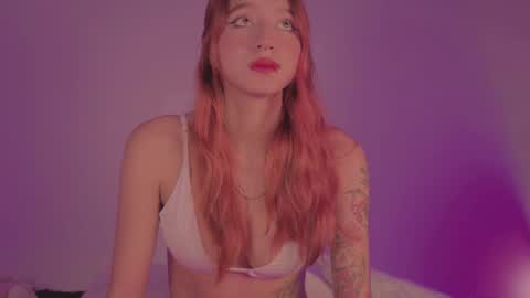 Snapshot of cinderella_lewis chatting on December 2025 02:49:01 AM Sofi Eva and Mey online show from December 2025 02:49:01 AM