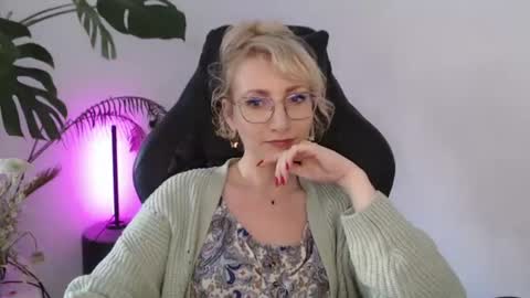 Cinderella online show from July 2026 06:06:01 AM