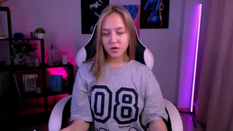 cindylovesmith online show from February 2026 03:44:02 AM