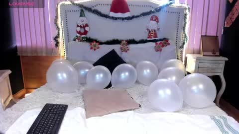 Cindy  online show from December 2024 09:08:01 PM