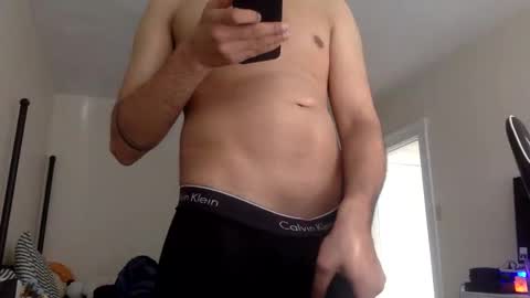 cinnabun99 online show from January 2026 06:44:02 PM