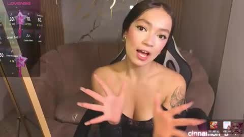 Cinnamon online show from June 2026 07:38:01 PM