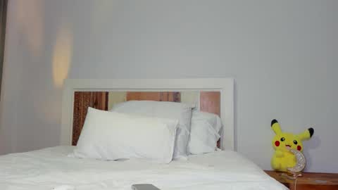 Snapshot of cinnamon_lips07 chatting on September 2025 09:17:02 PM Indie online show from September 2025 09:17:02 PM