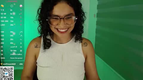 Emma online show from December 2025 09:52:02 PM