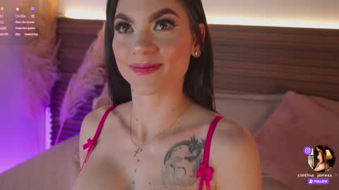 Cinthia online show from January 2026 05:43:02 AM