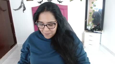 Cinthia Daniela  online show from July 2026 09:25:02 PM