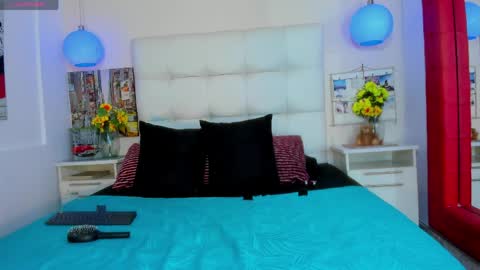 cinthya_walker1 online show from April 2026 02:50:01 PM