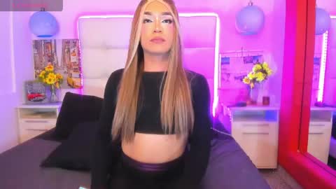 Snapshot of cinthya_walker1 chatting on June 2026 02:45:02 PM cinthya_walker1 online show from June 2026 02:45:02 PM