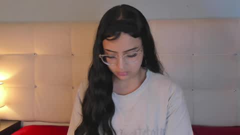 Cintya online show from March 2025 07:11:02 PM