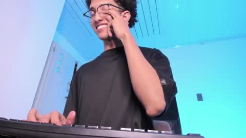 cj_davis1 online show from May 2026 04:10:02 AM