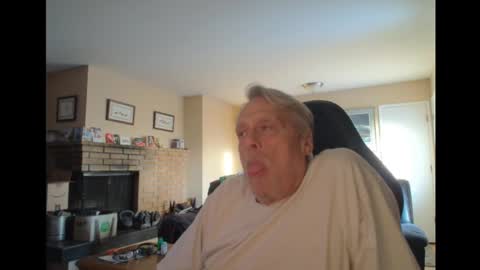 Snapshot of cjscout chatting on February 2025 12:40:02 AM cjscout online show from February 2025 12:40:02 AM