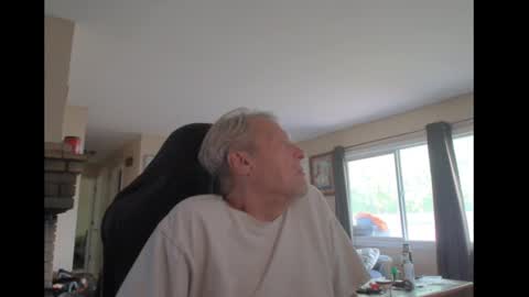 Snapshot of cjscout chatting on September 2025 11:39:02 PM cjscout online show from September 2025 11:39:02 PM