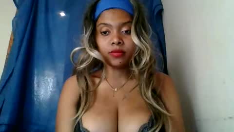 ckamilla45 online show from September 2025 05:42:02 AM