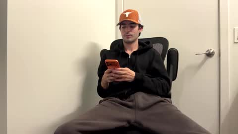 ckeefer96 online show from April 2026 10:33:02 PM